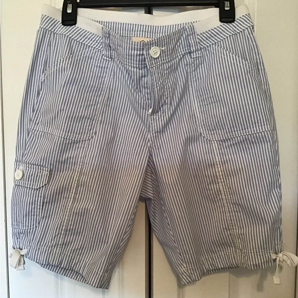 St. John's Bay Blue and White Cargo Shorts